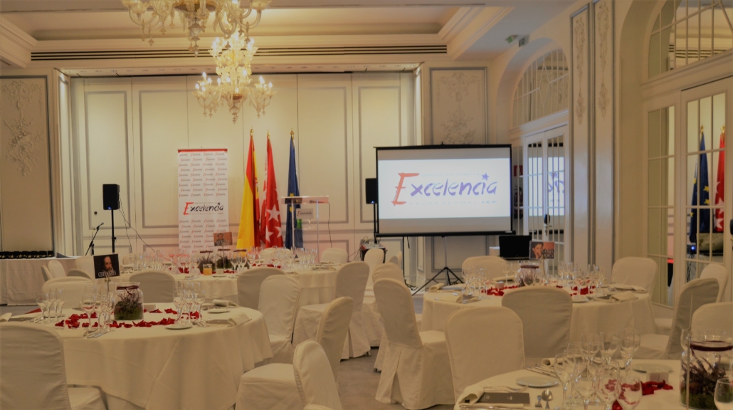 Estrella de Oro a la Excelencia Profesional